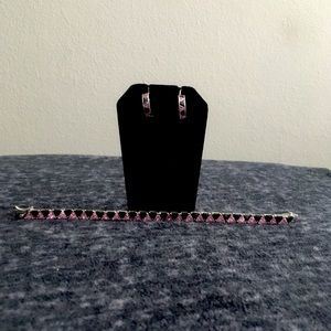 Suzanne Somers Pink & Black Triangle Ear Bracelet